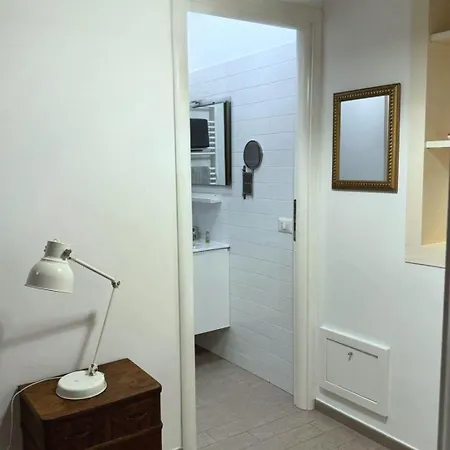 Termini Cozy Corner Wi-fi Ac Free Apartman